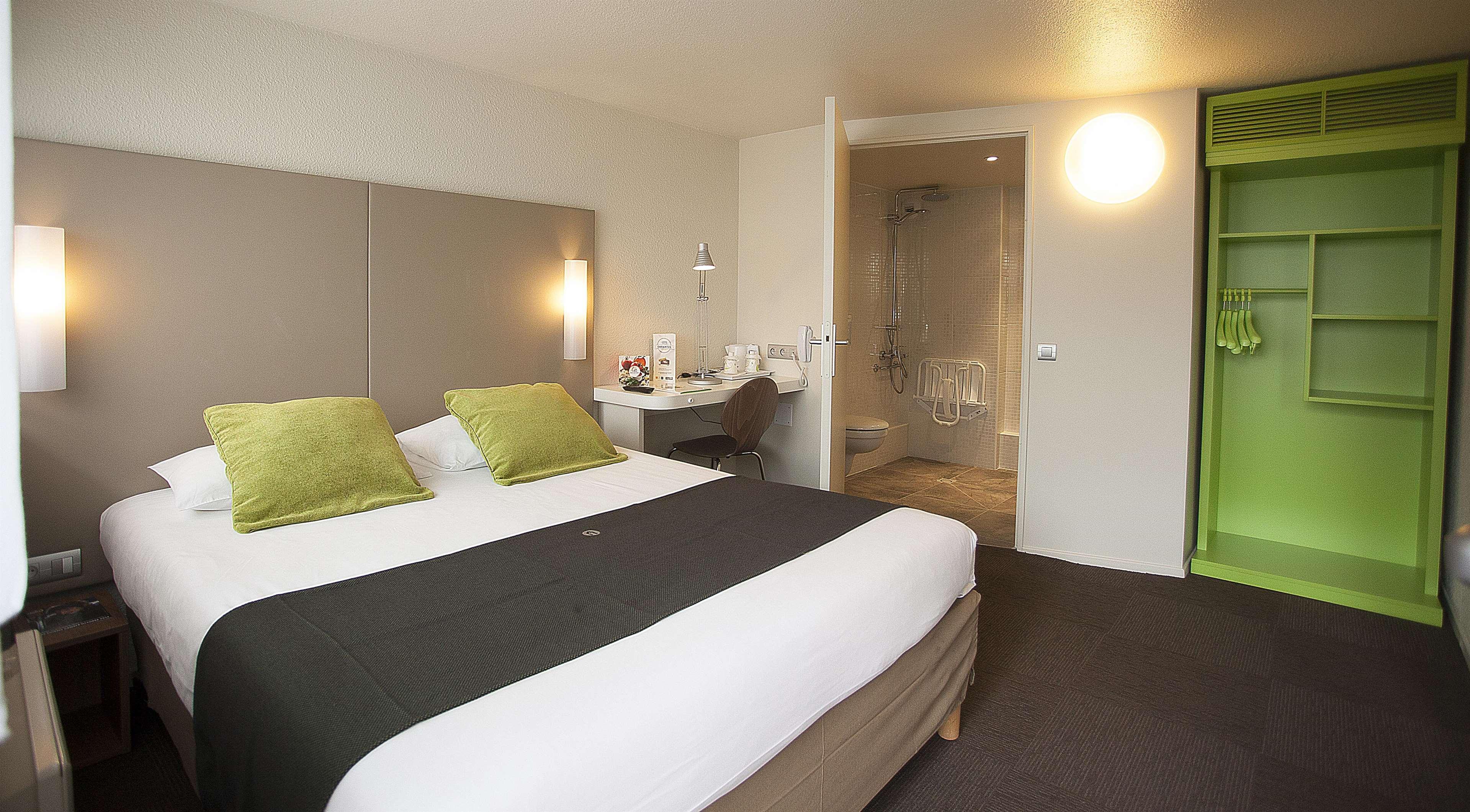 ก็องปานีล เมเลิง ซุด ด็องมารี เลลี Hotel เมอลัง ภายนอก รูปภาพ