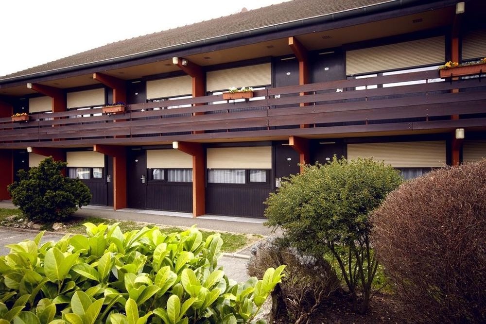 ก็องปานีล เมเลิง ซุด ด็องมารี เลลี Hotel เมอลัง ภายนอก รูปภาพ