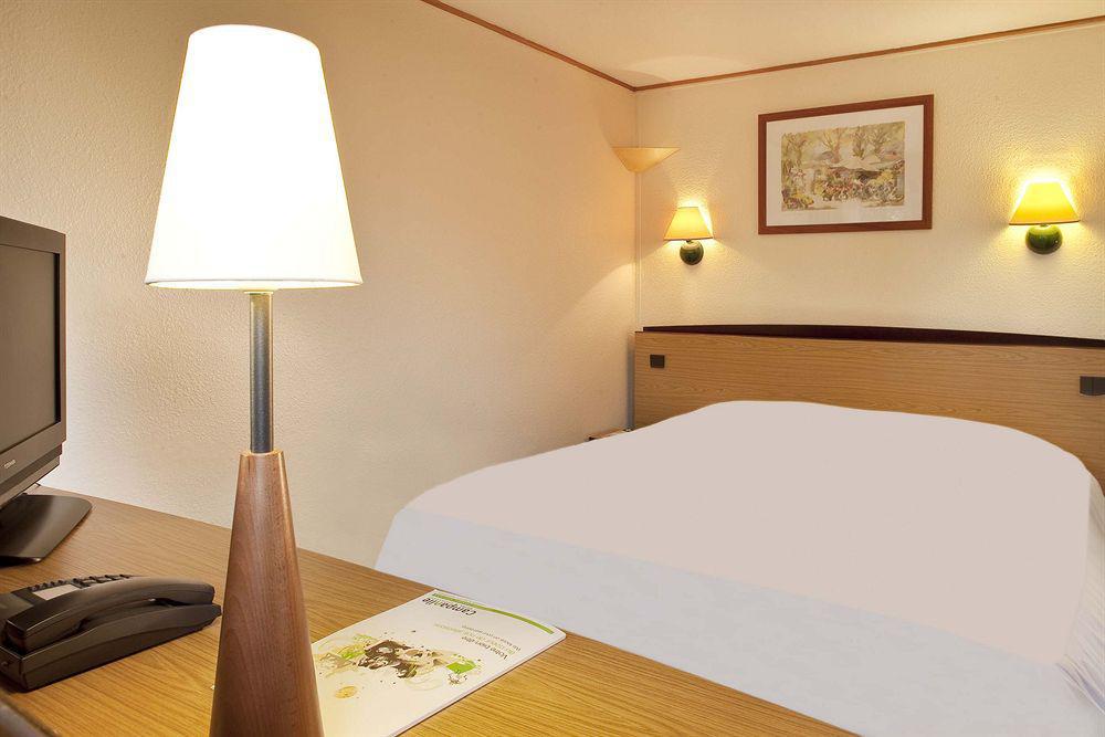 ก็องปานีล เมเลิง ซุด ด็องมารี เลลี Hotel เมอลัง ห้อง รูปภาพ